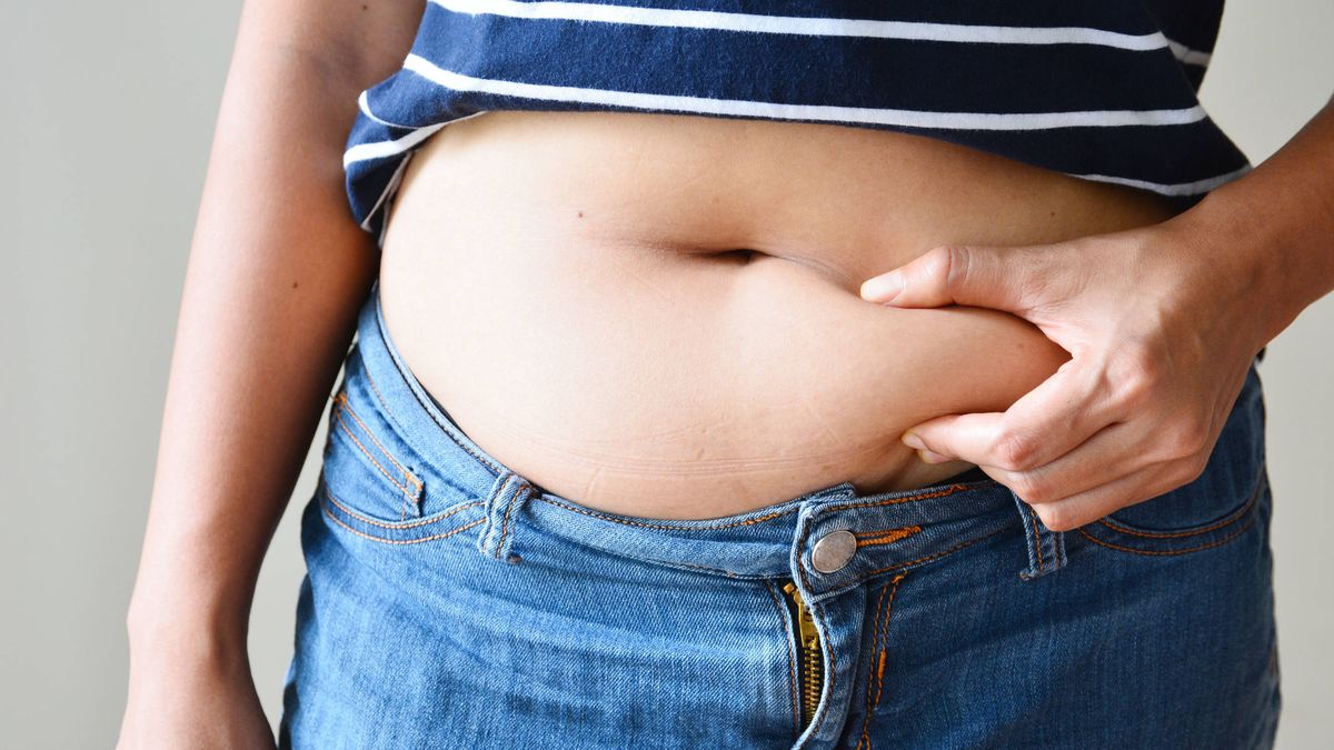 Las mejores maneras de eliminar la grasa del vientre, según los expertos 