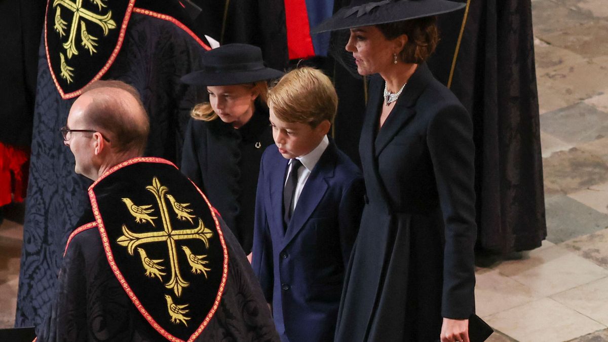 El importante papel de George y Charlotte en el funeral de su bisabuela