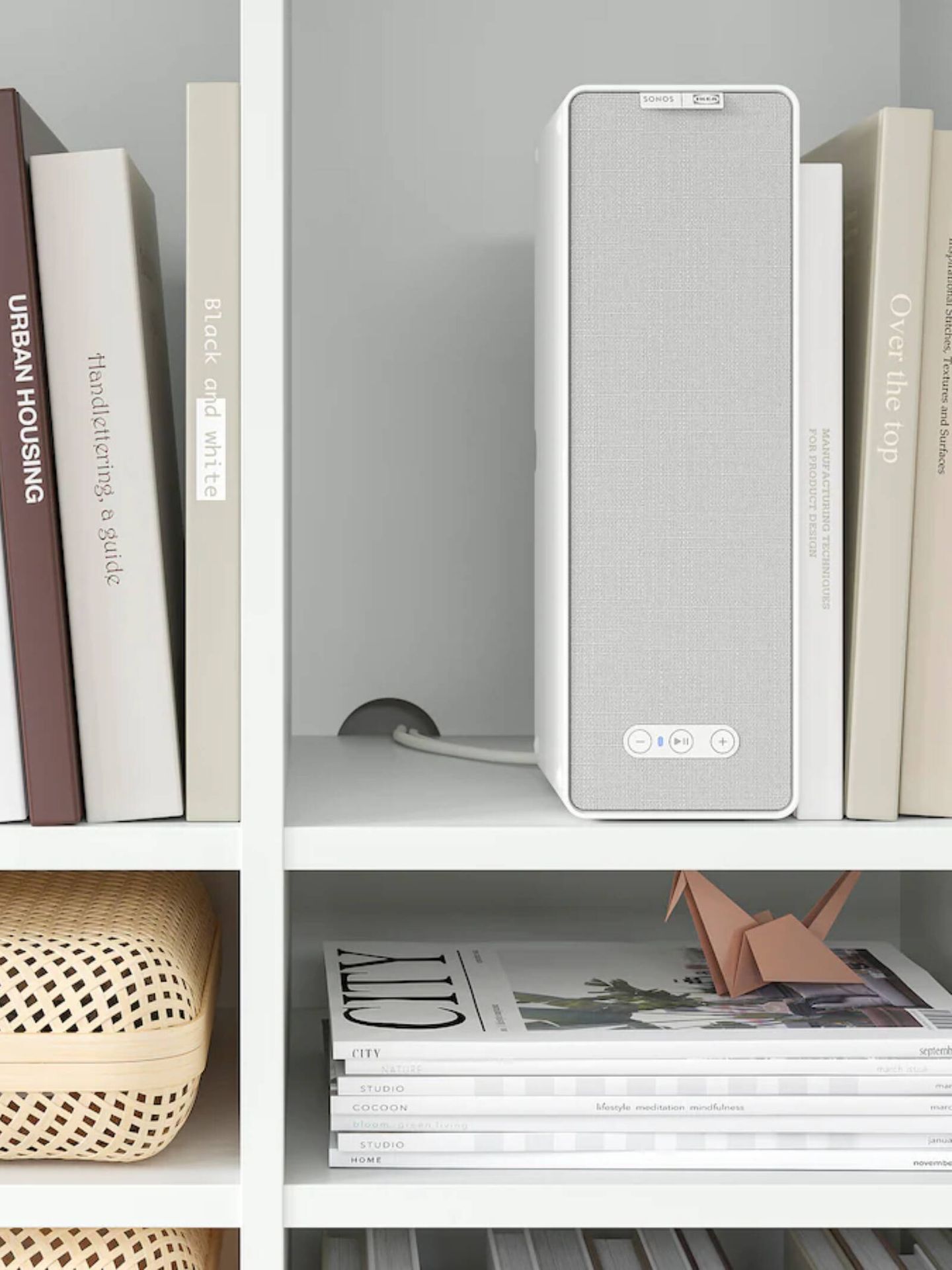 Sus medidas la convierten en una estantería ideal para espacios pequeños. (Cortesía/Ikea)