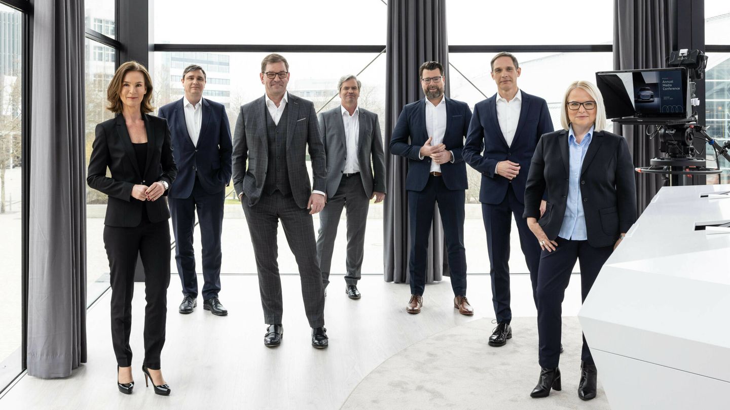 Wortmann, a la izquierda, junto a los otros miembros del consejo de administración de Audi AG.