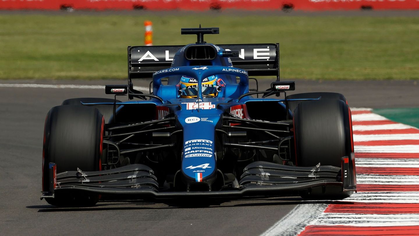 El cuidado por parte de Fernando de los neumáticos de compuesto medio, será clave para alargar la parada en boxes y sorprender a los rivales.