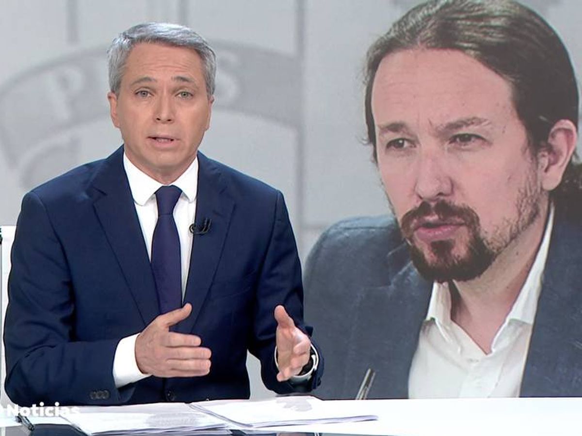 Foto: Vicente Vallés, en 'Antena 3 noticias'. (Antena 3)