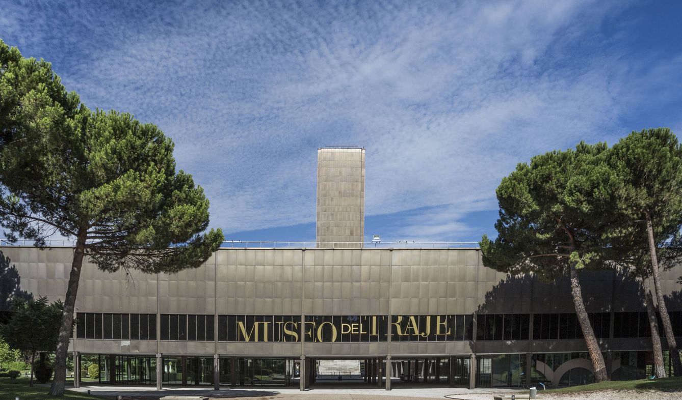 Museo del Traje, construido en 1969 como sede del Museo Nacional de Arte Contemporáneo. 