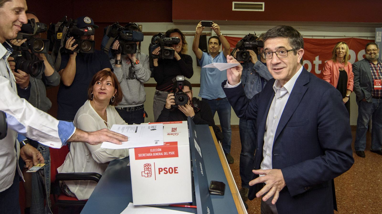 Foto: El candidato a secretario general del PSOE Patxi López. (EFE)