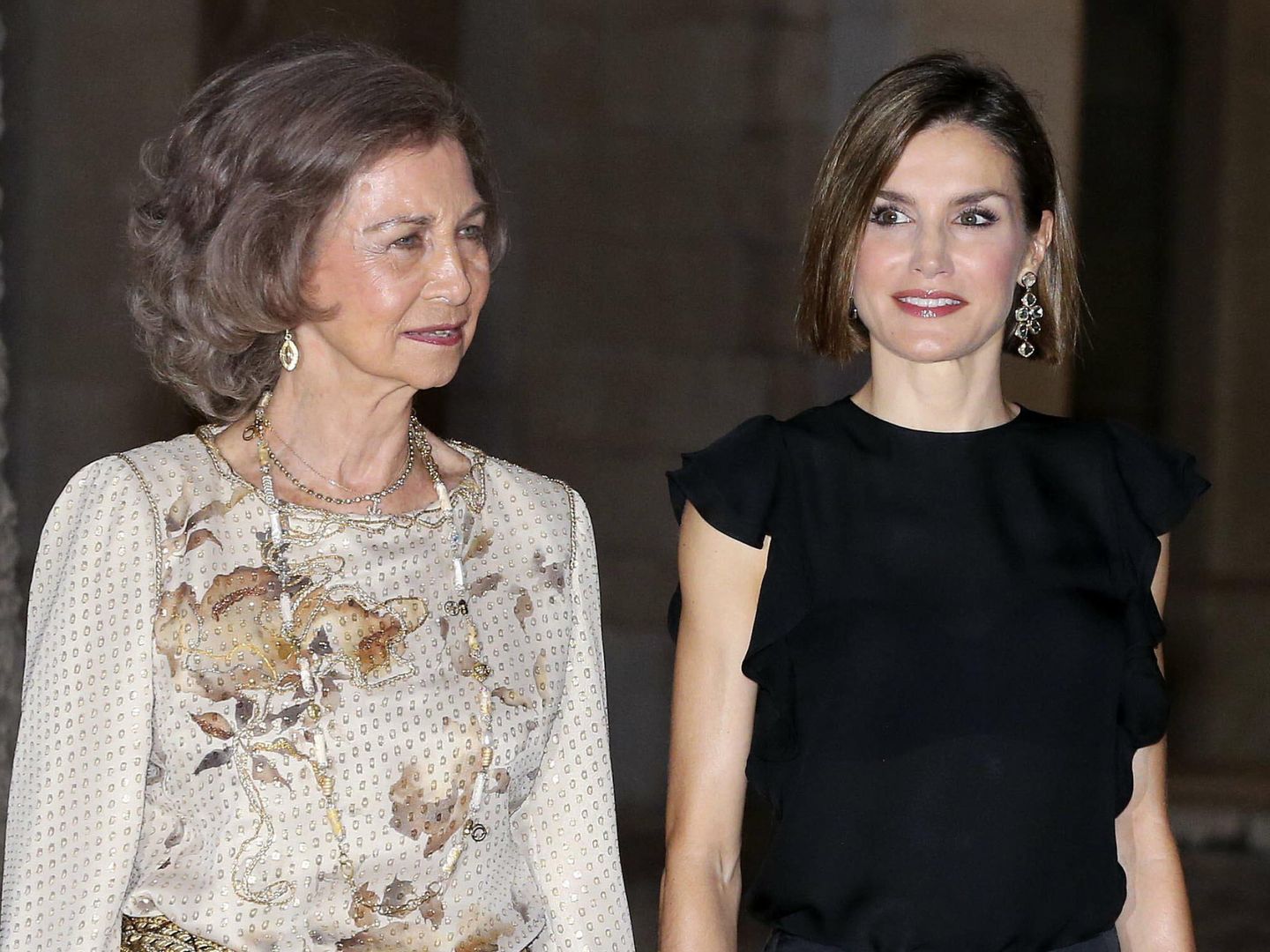 La reina Sofía y la reina Letizia, en la cena con las autoridades baleares de 2015. (EFE)