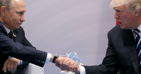 Foto: Donald Trump y Vladimir Putin durante la cumbre del G20. (Reuters)