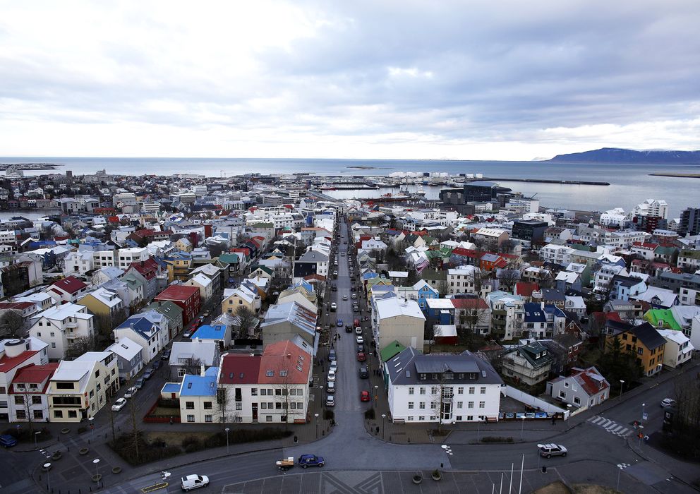 Foto: Vista de la ciudad de Reikiavik, capital de Islandia (Reuters)