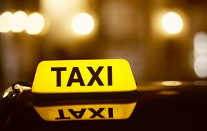 Uber es acusada de colapsar los taxis de la competencia