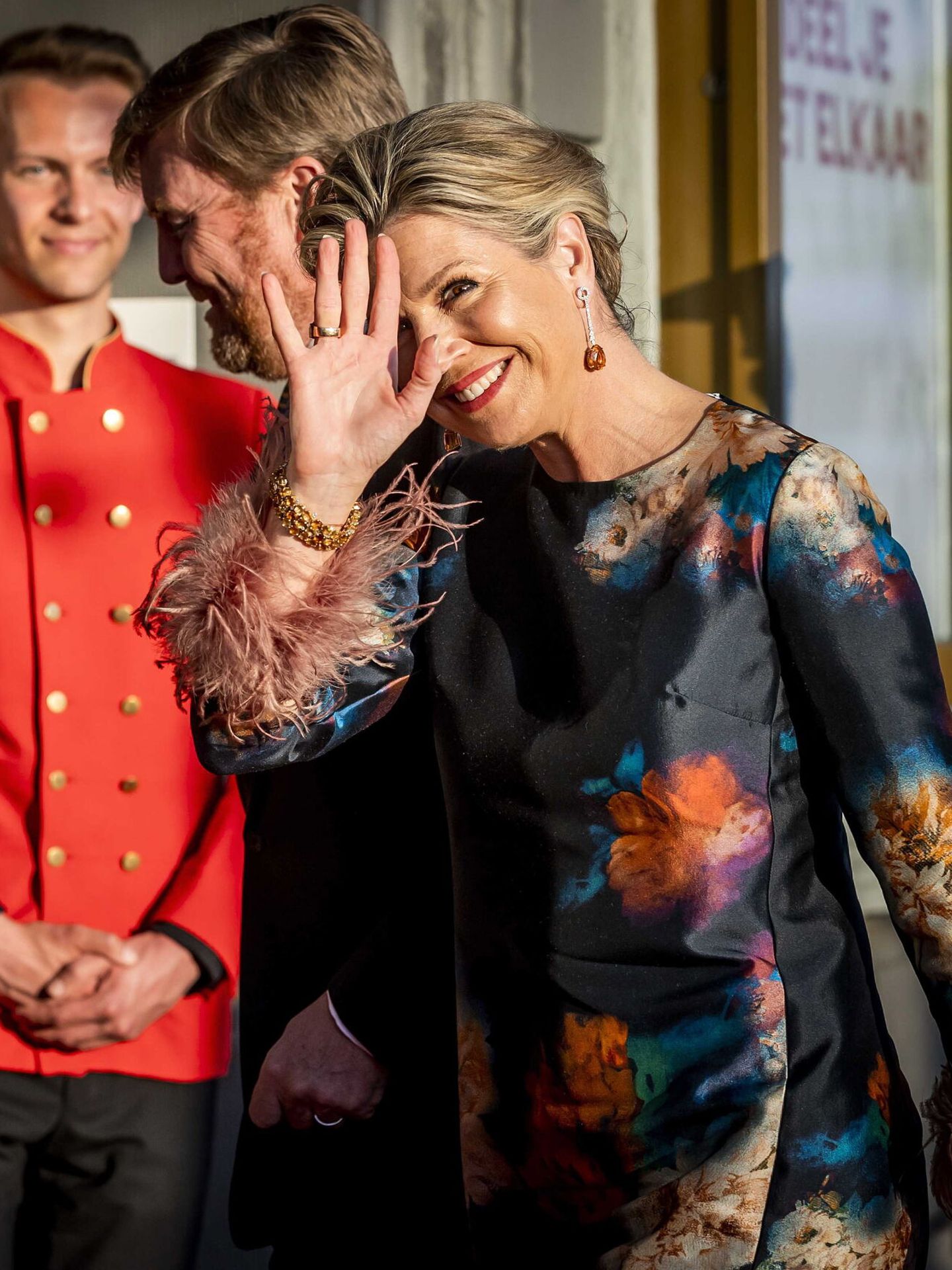 La reina Máxima, con el vestido en cuestión. (EFE/EPA/Koen van Weel)