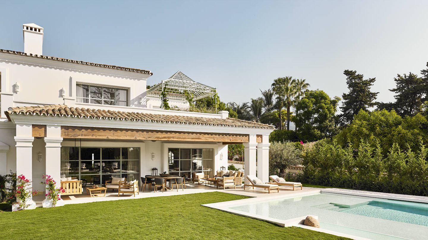 Villa Añil está dentro del exclusivo Marbella Club Hotel. 