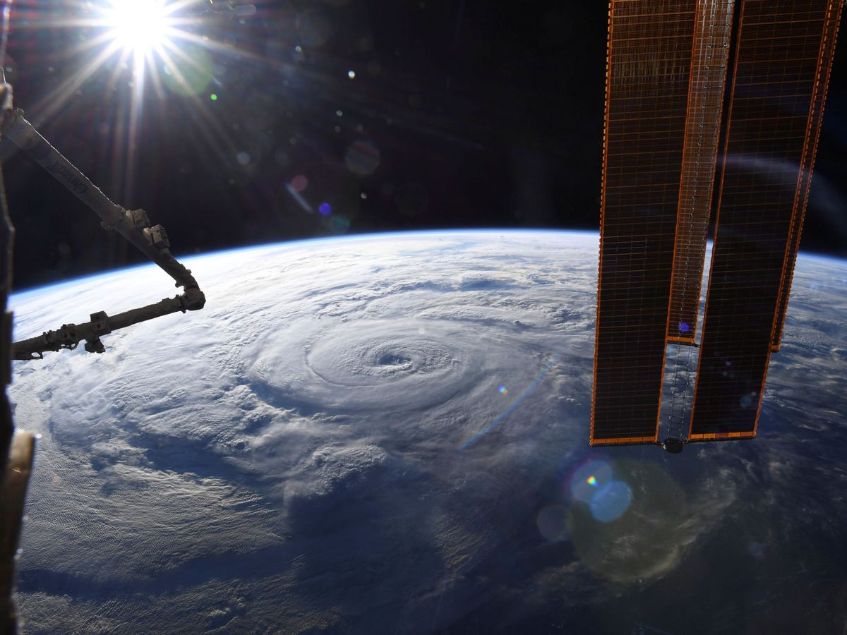 Foto: Vista de un huracán desde la Estación Espacial Internacional. (Reuters/Christopher J. Cassidy)