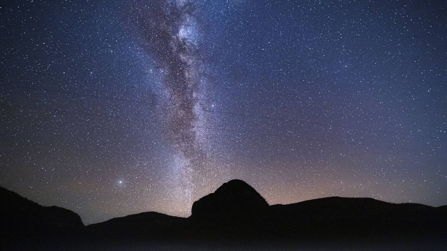 Cielo estrellado en Fuerteventura (Imagen: iStock)