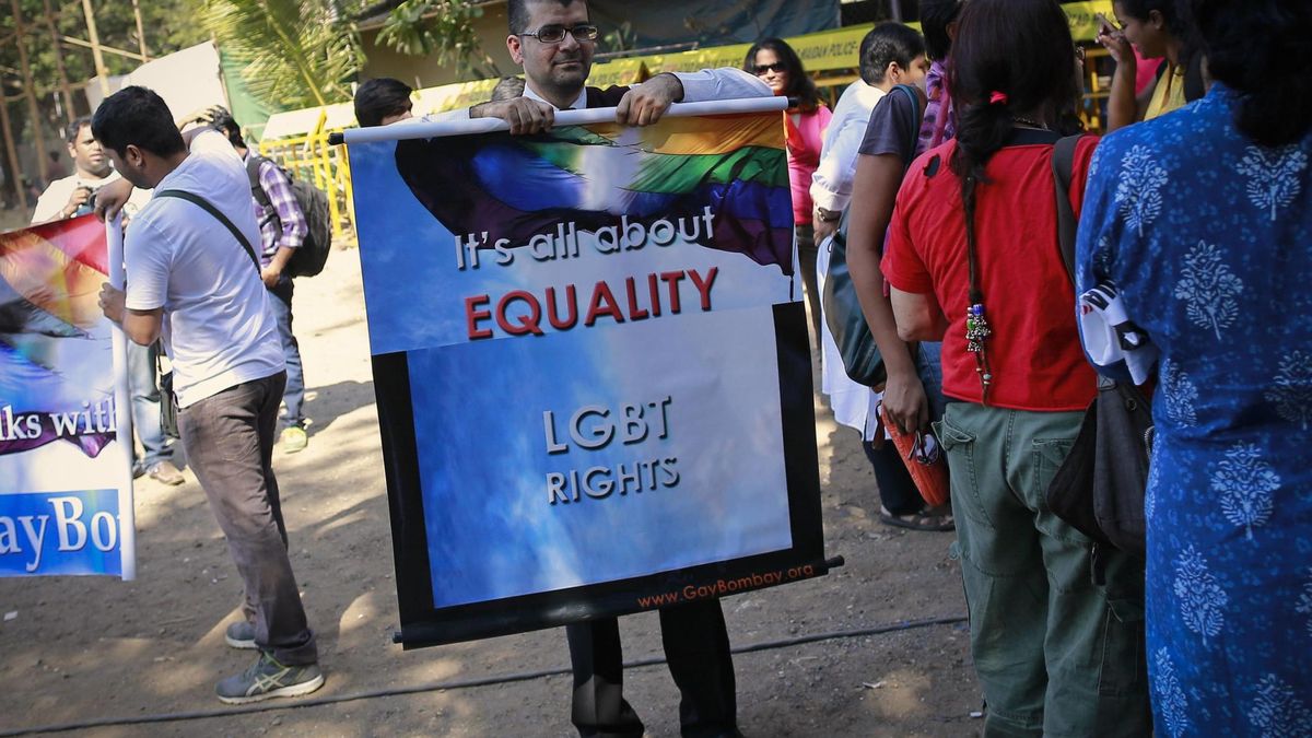 La India ilegaliza de nuevo las relaciones homosexuales