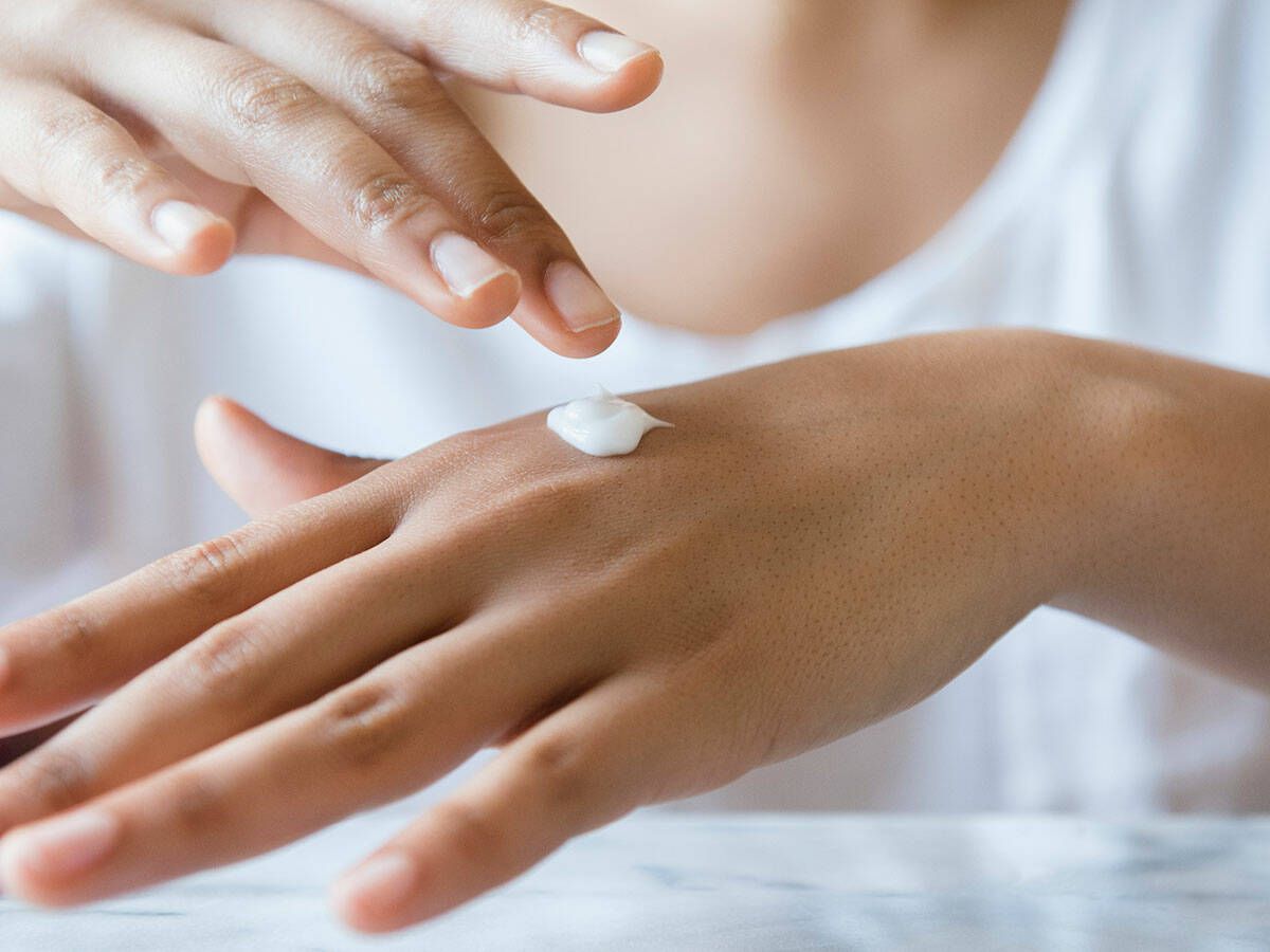 Foto: Lanzan la primera crema que reduce la sensibilidad de la quimioterapia en la piel. (Getty)