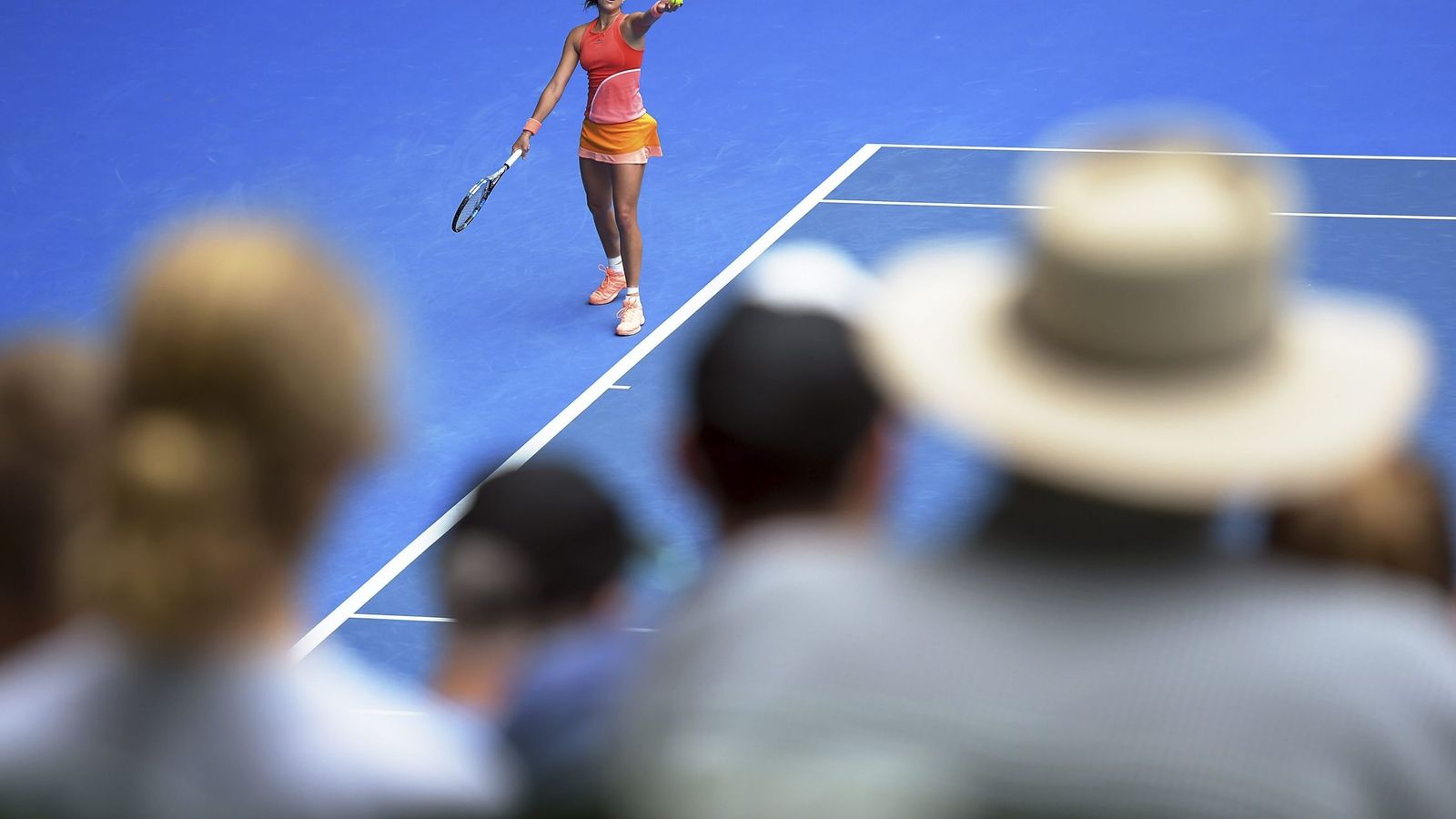 Foto: Garbiñe Muguruza es la número tres del ránking de la WTA (Lukas Coch/Efe)