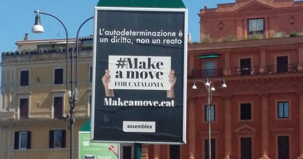 Foto: Cartel de la campaña en Roma. (EC)