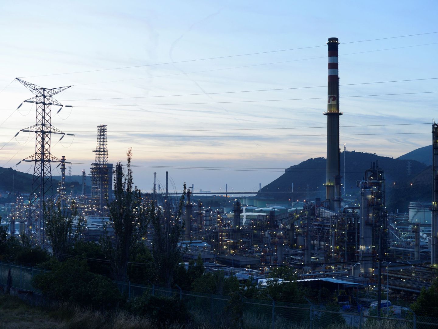 Vista de la refinería de Petronor en Muskiz, Vizcaya. (Reuters)