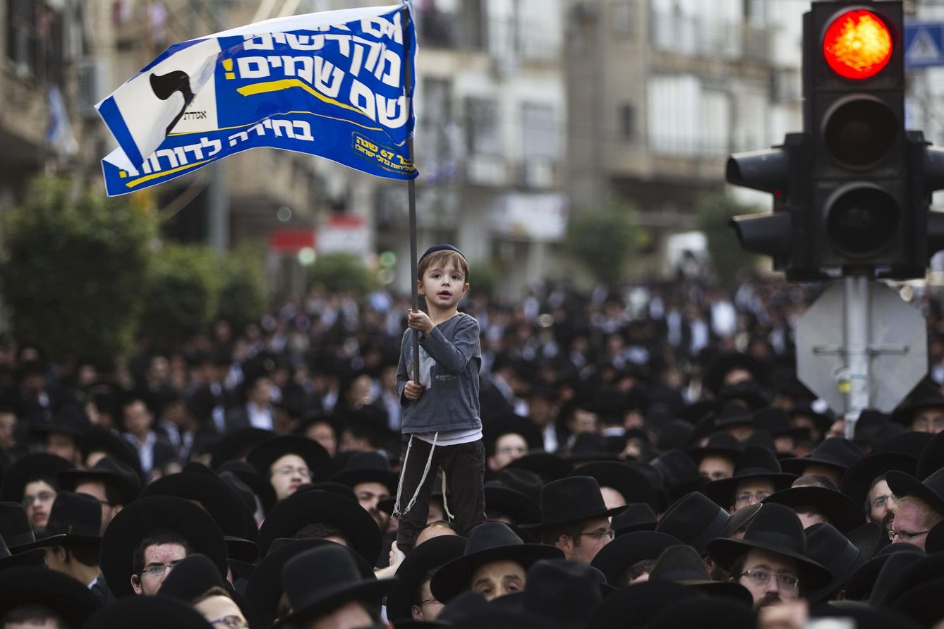 Un niño ultra-ortodoxo durante un acto de campaña de Tel Aviv (Reuters).