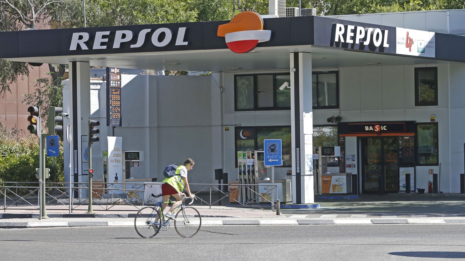 Foto: Una gasolinera de Repsol. (EFE)