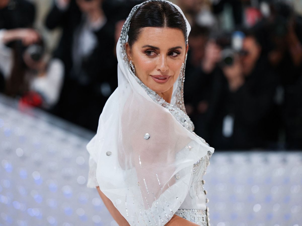 Cásate a lo Chanel e inspírate con estos 10 vestidos de novia de la Met Gala