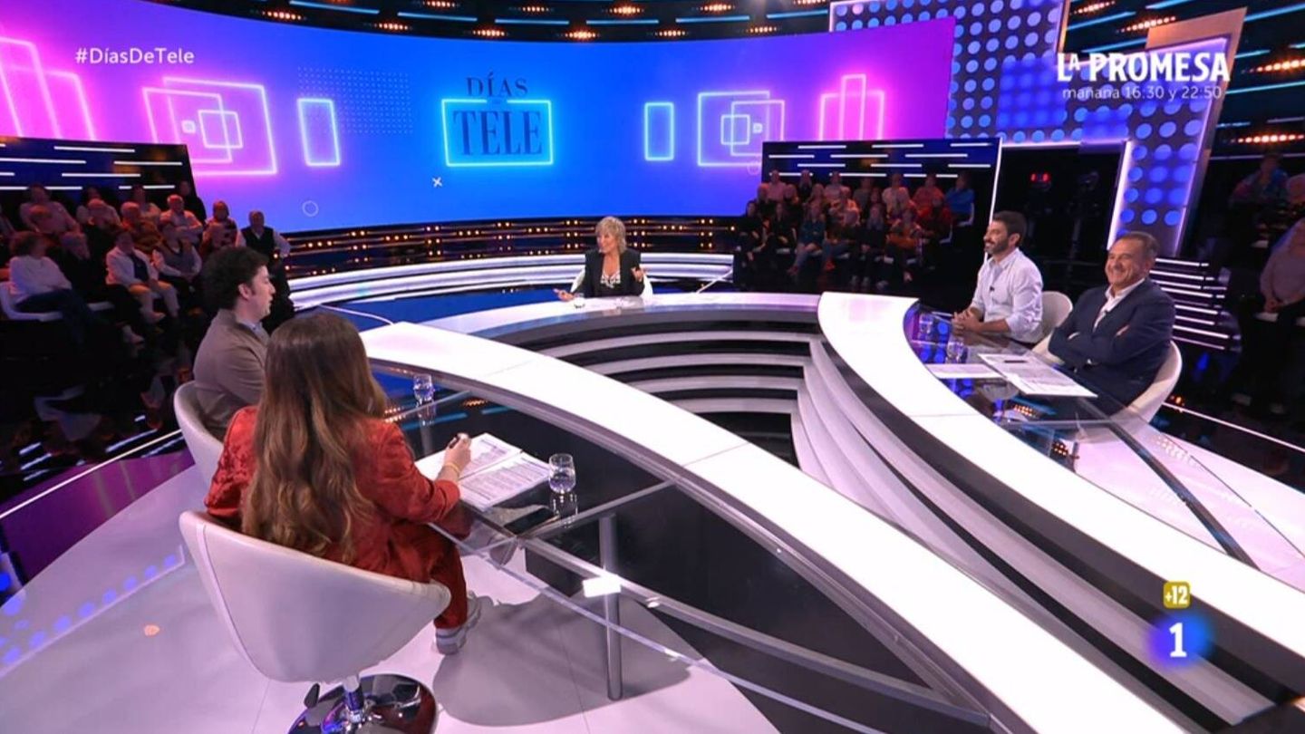 Julia Otero entrevista a Francisco Nicolás en 'Días de tele'. (RTVE)