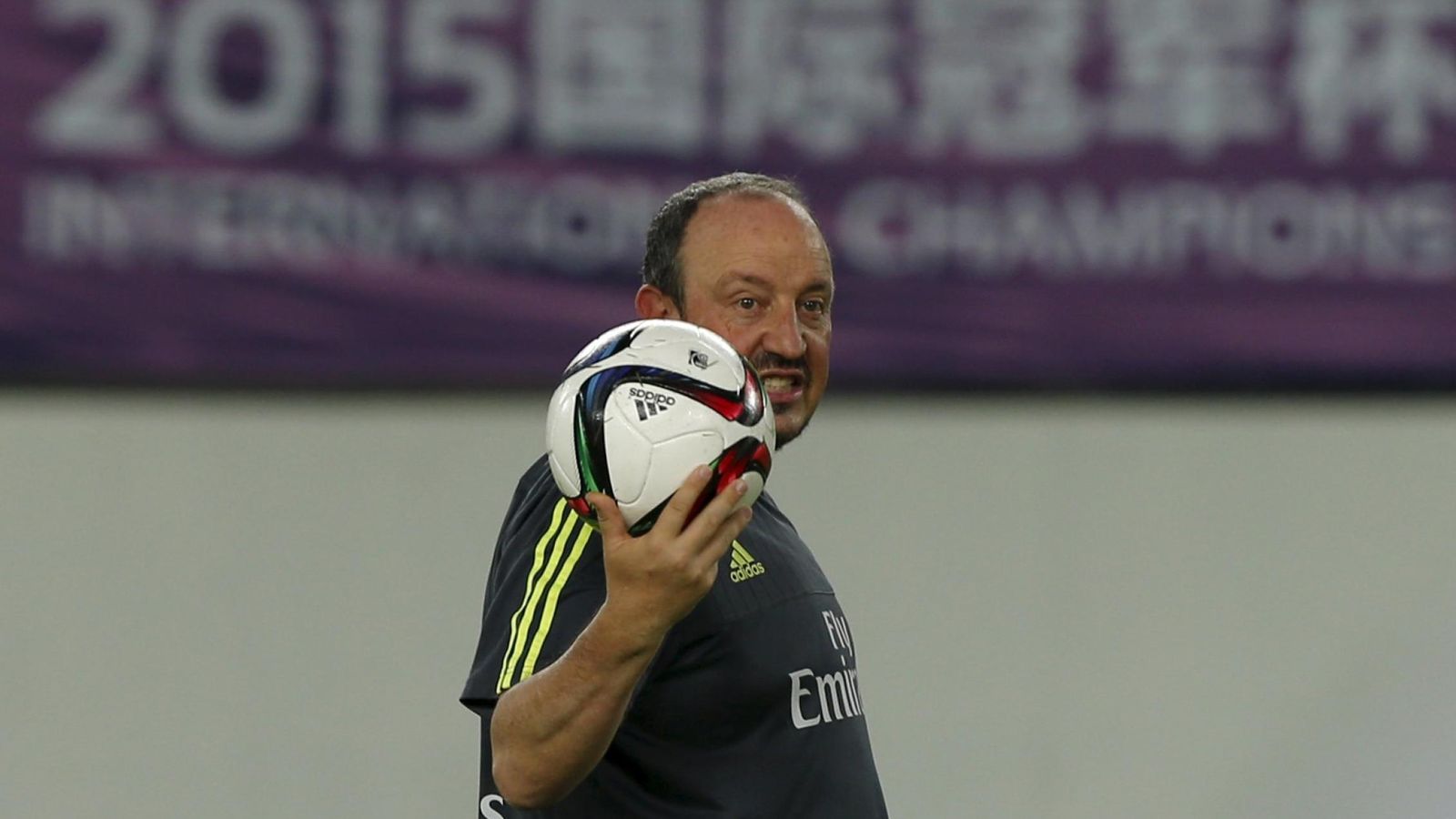 Foto: Benítez en un entrenamiento del Real Madrid (Reuters).