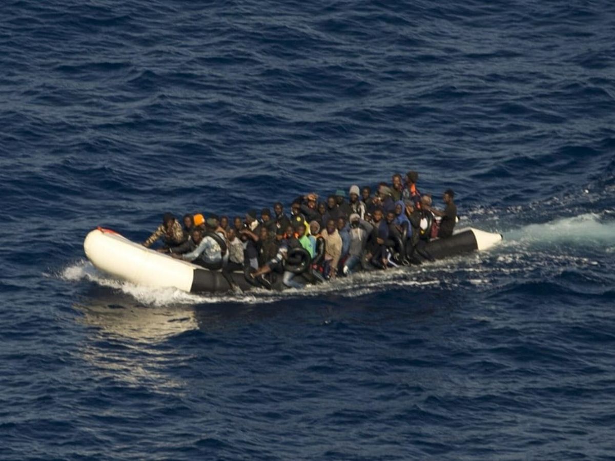 Foto: El 12 de agosto, dos 'gomas' fueron rescatadas de camino a Fuerteventura. (EFE)
