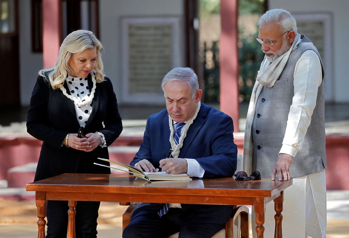 Netanyahu con Modi, durante una visita a India en 2018. (Reuters/Amit Dave)