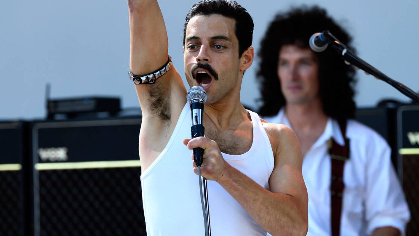 Rami Malek es Freddie Mercury en 'Bohemian Rapsody'. (Fox)