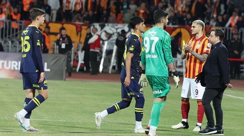 Salen los juveniles, juegan un minuto y se retiran: el motivo del escándalo del Fenerbahçe en la Supercopa de Turquía