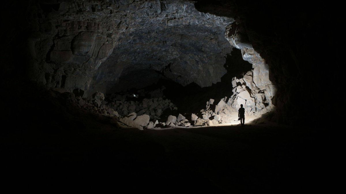 Los humanos vivieron hace 7.000 años en una cueva volcánica en Arabia Saudí