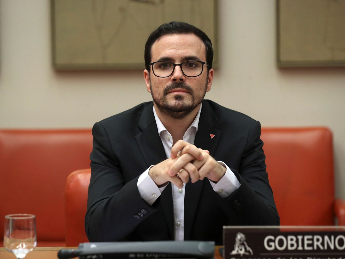 Foto: El ministro de Consumo, Alberto Garzón, en la Comisión Mixta para el Estudio de los Problemas de las Adicciones. (EFE)