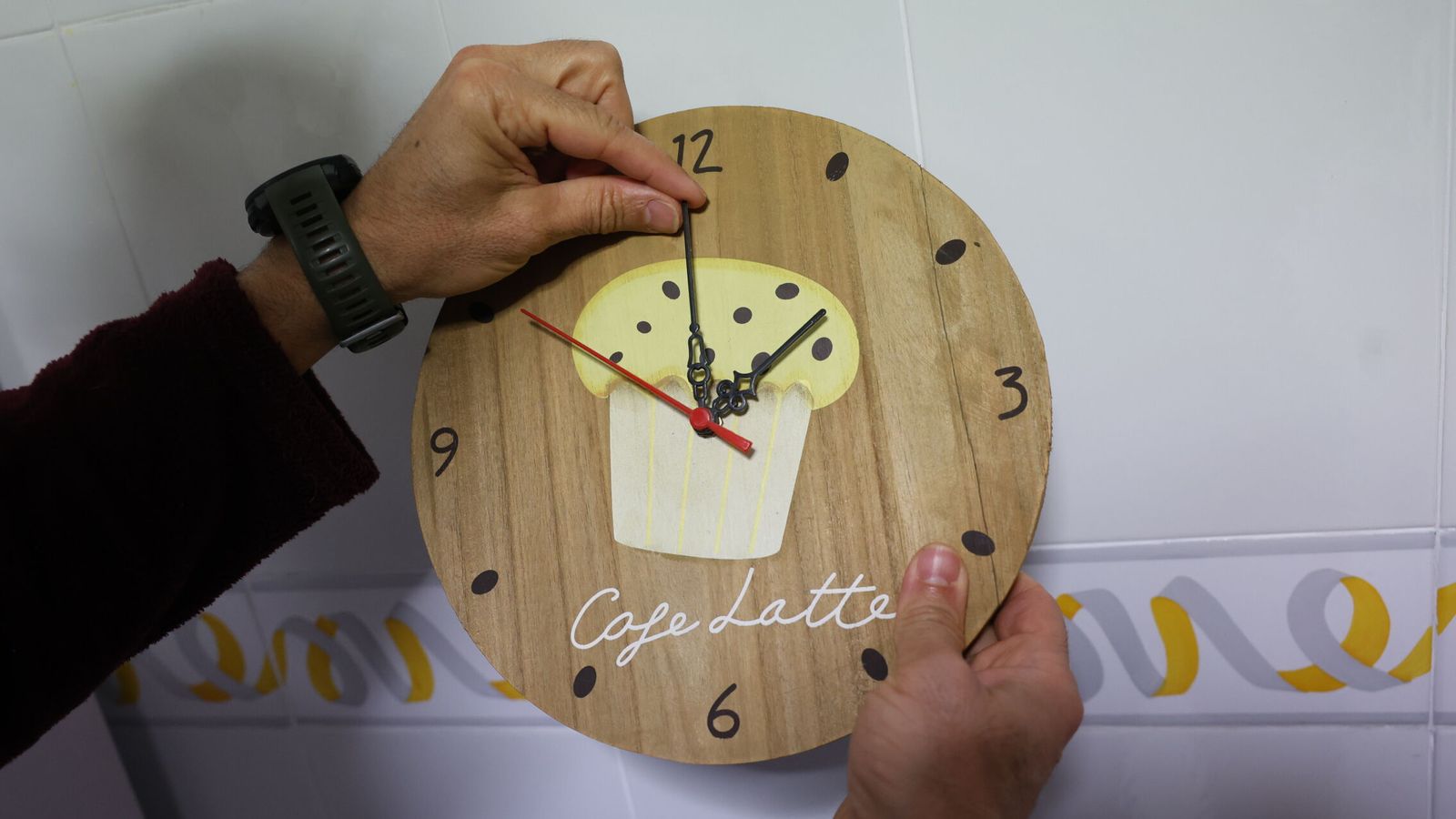 Llega el cambio de hora a España: cuándo es y hay que adelantar o atrasar la hora
