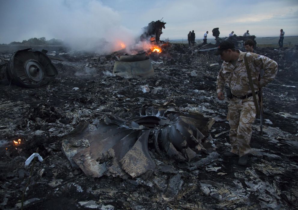 Foto: Lugar donde cayó el avión de Malaysia Airlines. (AP)