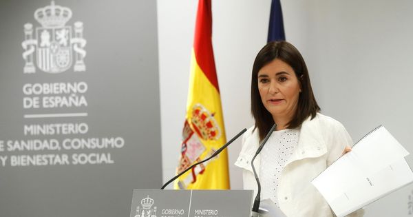 Foto: La ministra de Sanidad, Consumo y Bienestar Social, Carmen Montón, ha negado irregularidades en la obtención de su máster sobre estudios de género. (EFE)