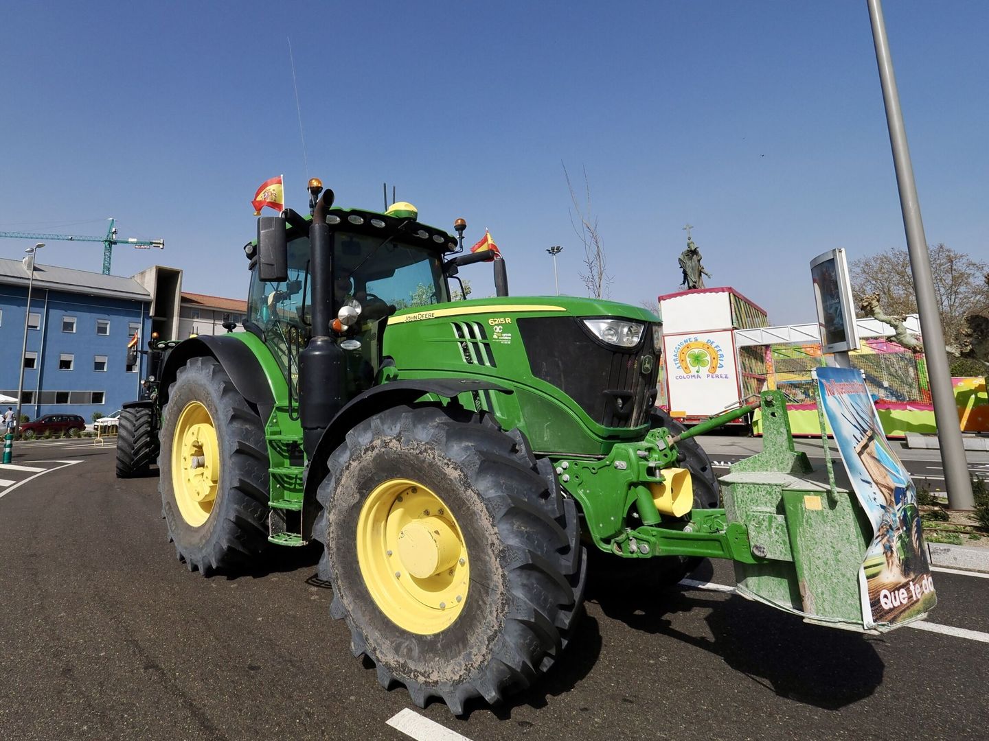 Un tractor en las protestas en España. (Europa Press/Claudia Alba)