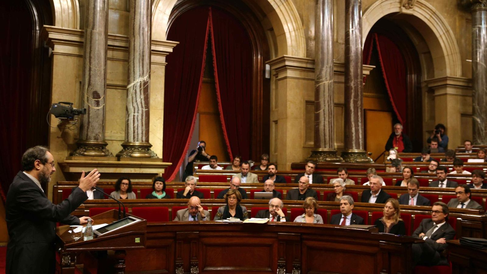 Foto: Sesión del Parlament de Cataluña. (EFE)
