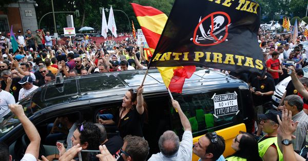 Foto: Protesta del sector del taxi en Madrid. (EFE)