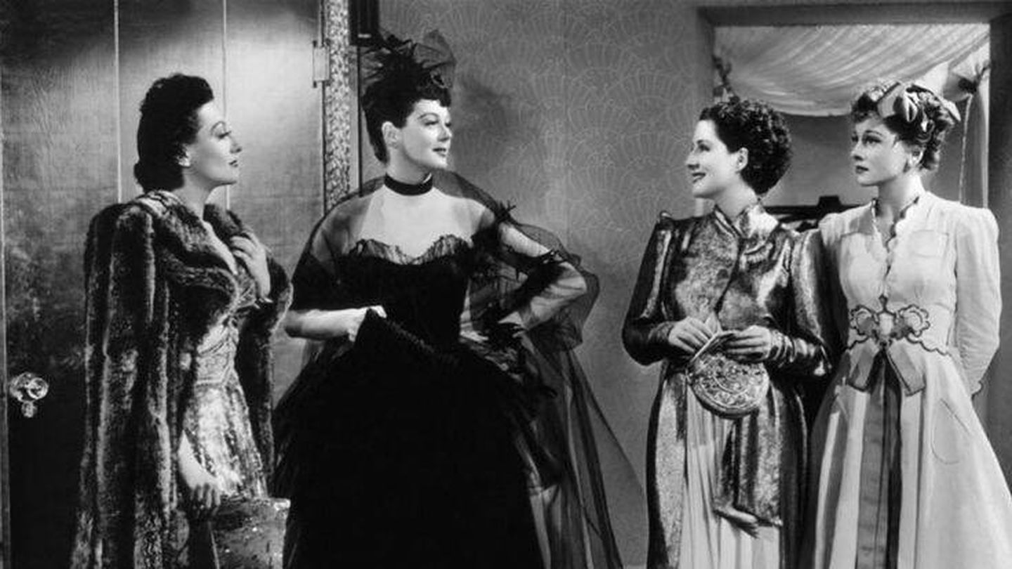 Joan Crawford, Rosalinda Russell, Norma Shearer y Joan Fontaine en una escena de Las mujeres, de 1939. (Wikimedia)