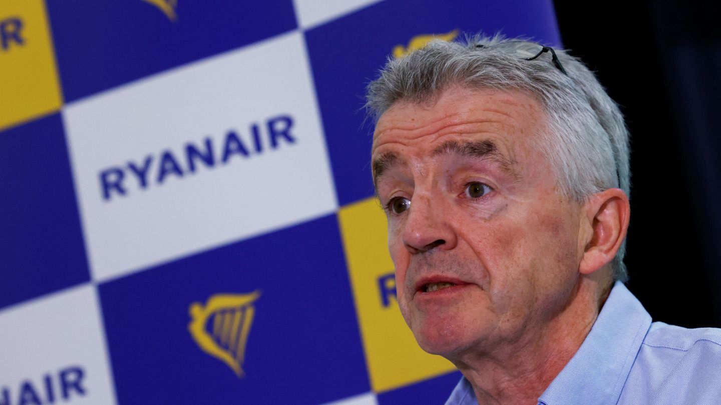 Michael O'Leary, CEO de Ryanair, durante una rueda de prensa en Bruselas. (REUTERS/Yves Herman)