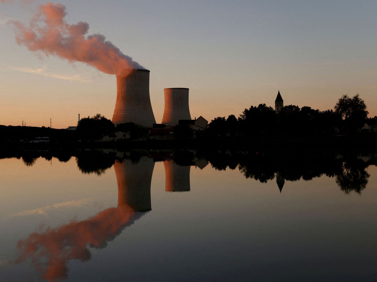 Imagen de archivo de una central nuclear. (Reuters)