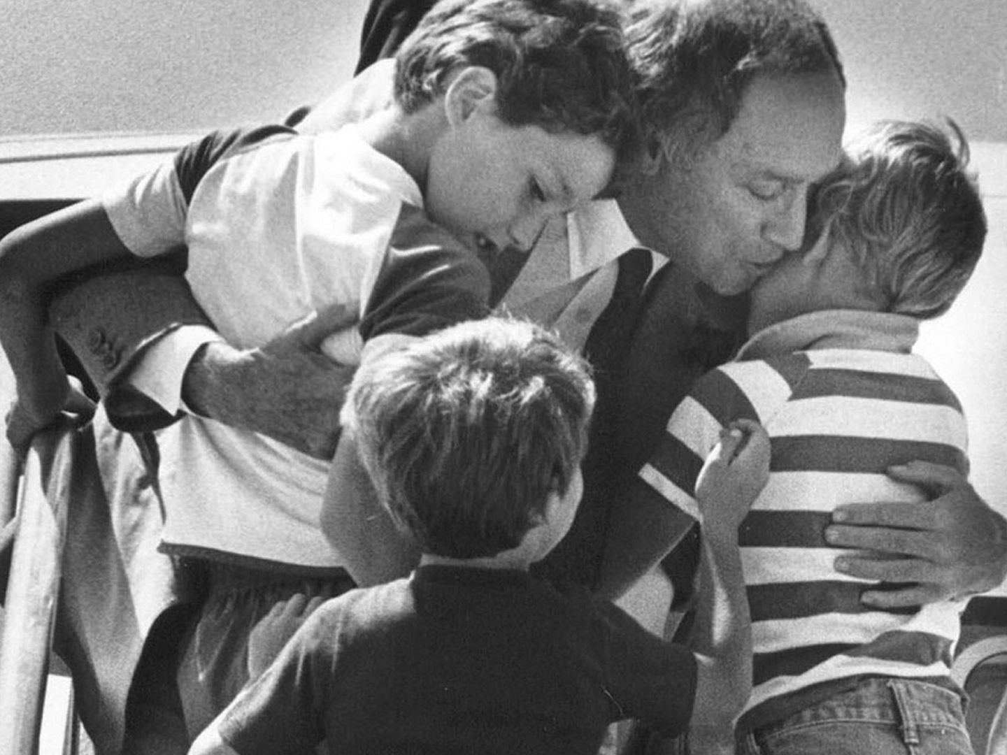 Pierre Trudeau, con sus hijos. (Reuters)