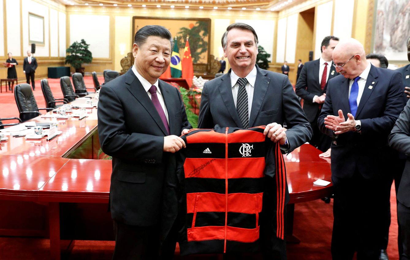 El presidente Xi Jinping recibe a Bolsonaro. (Reuters)