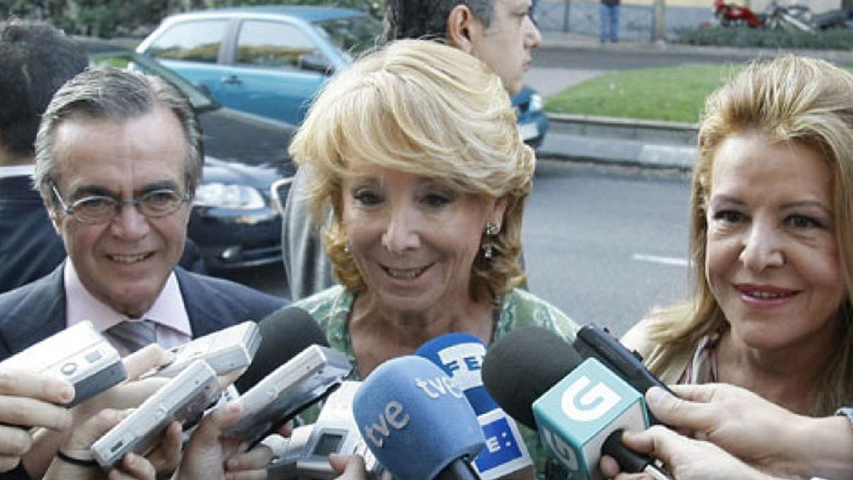 Aguirre: "Espero que Rajoy valore la importancia de las injurias vertidas contra mí"