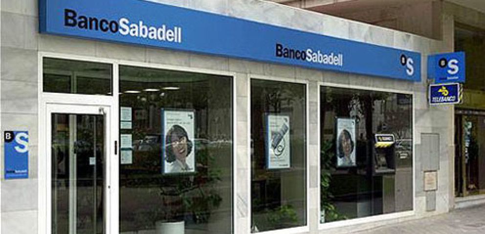 Foto: Ni en pintura: los gestores descartan a los bancos españoles en sus carteras
