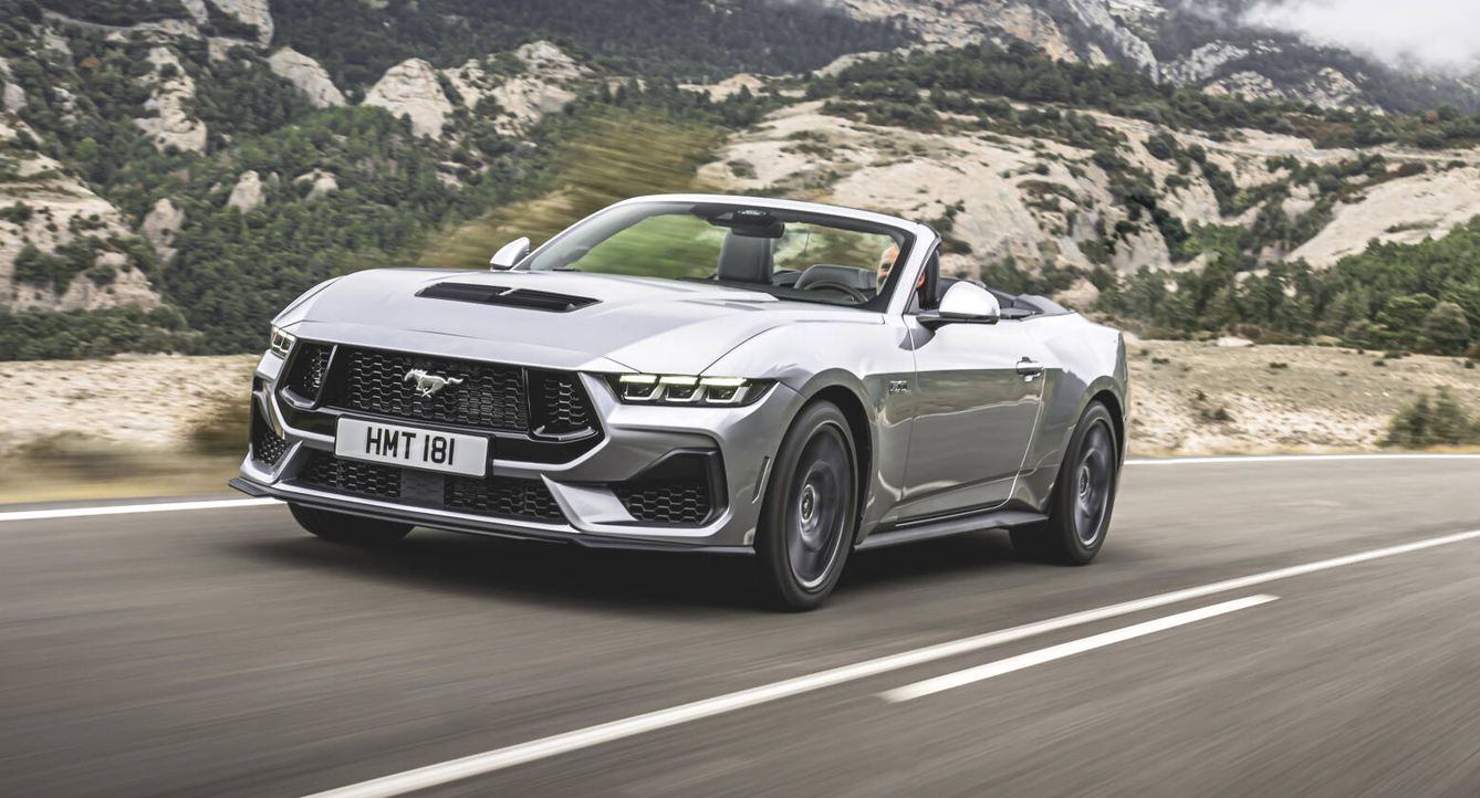 El Mustang GT, con motor 5.0 V8 de 450 CV, costará desde 61.150 euros en España.