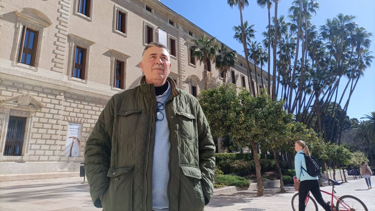La despedida del policía Salcedo: memoria de la antigua Málaga, testigo de una nueva ciudad