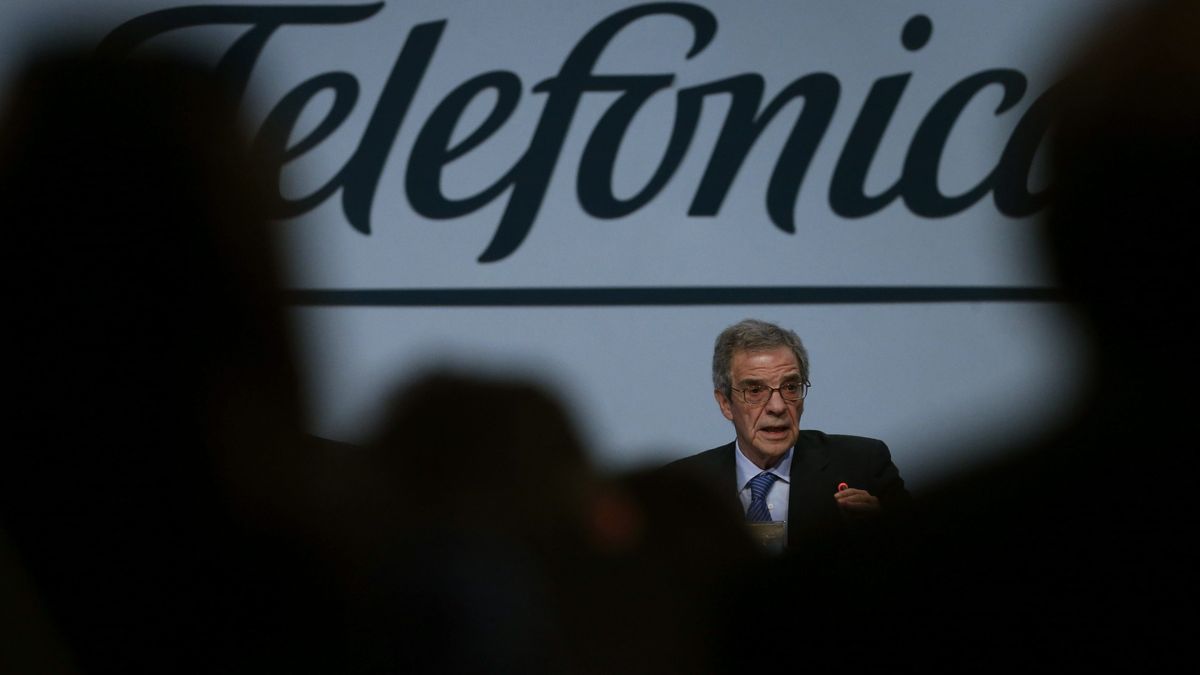 Telefónica se da un respiro en Italia y deja libertad de acción a sus socios de Telco