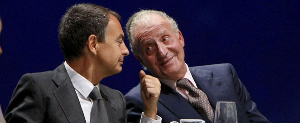 Foto: Zapatero tendrá el sueldo congelado y cobrará en 2009 lo mismo que este año