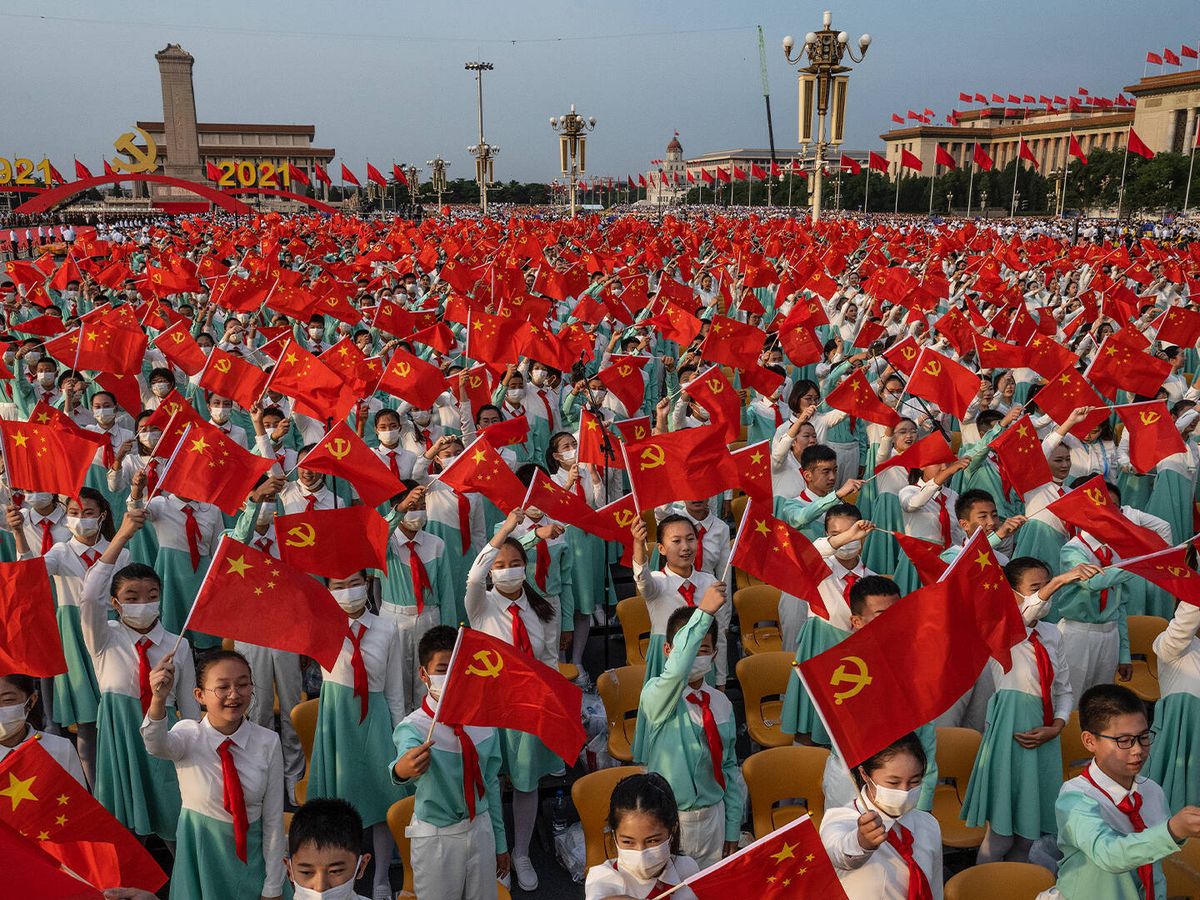 Foto: Celebración del 100 aniversario del Partido Comunista chino en la Plaza de Tiananmen. (Getty/Kevin Frayer)